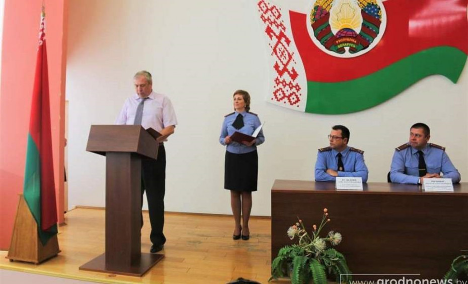 В Гродно согласно новому указу Президента впервые прошла церемония принесения присяги для вступления в белорусское гражданство