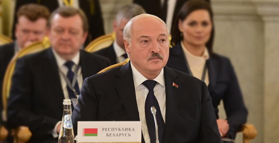 лександр Лукашенко гарантирует безопасность российского ядерного оружия в Беларуси